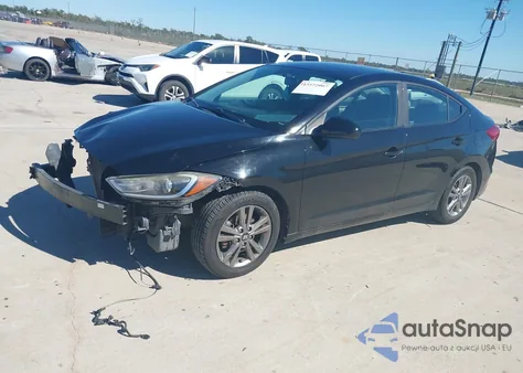 2017 Hyundai Elantra Se z USA, uszkodzony, nr VIN KMHD84LF8HU381341